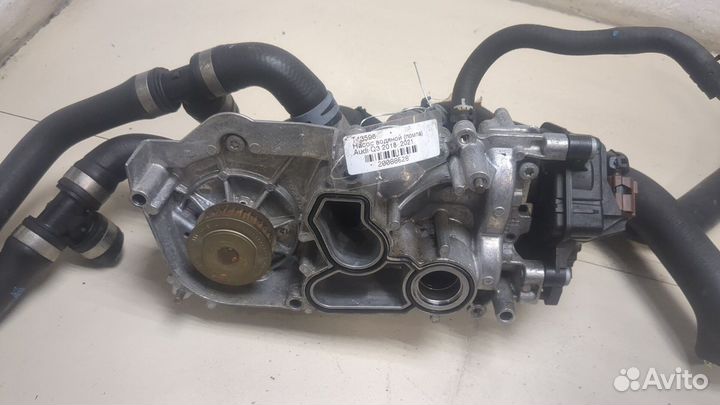 Насос водяной Audi Q3 2018, 2021