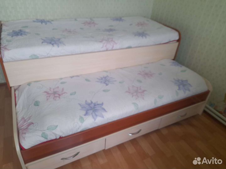 Двухъярусная кровать выдвижная