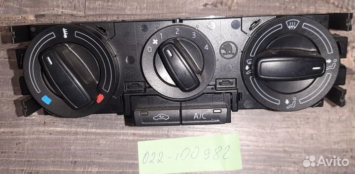 Блок управления отопителем Skoda Rapid