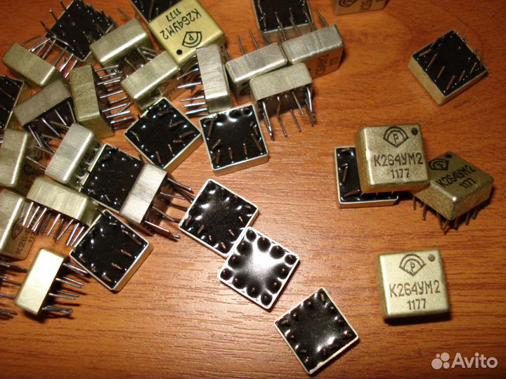 Микросхема К264ум2,2Д907А
