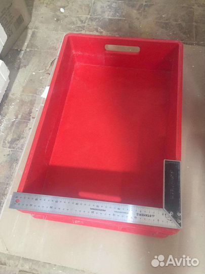 Пластиковые ящики