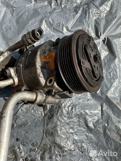 Компрессор кондиционера Mitsubishi Outlander XL V6