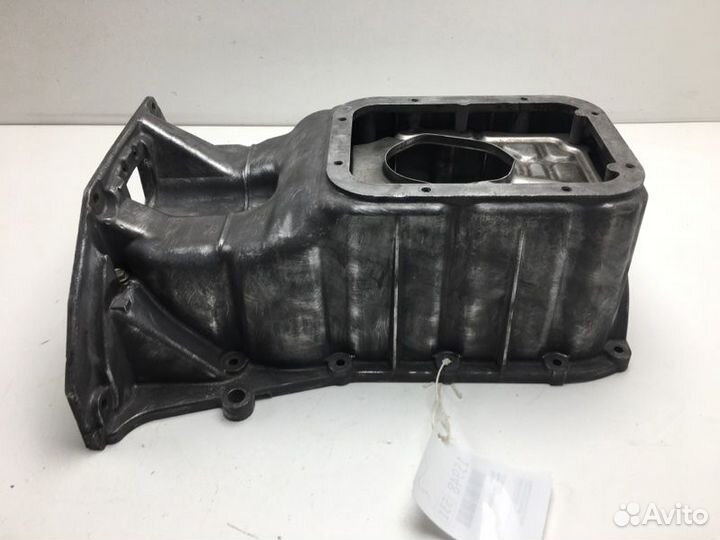 Поддон Nissan Cube AZ10 CGA3DE 2001