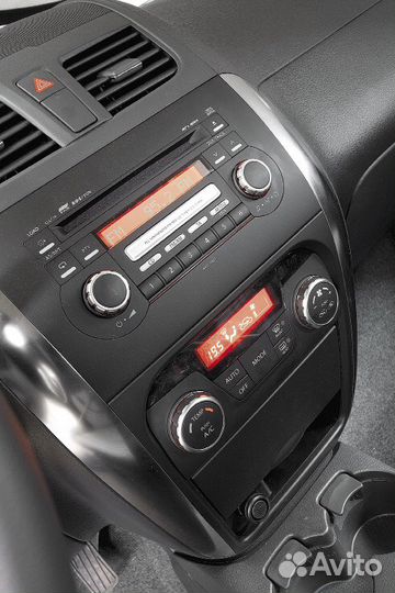 Радиомагнитола от машины Suzuki SX4х4