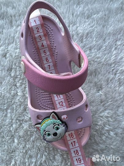 Crocs босоножки для девочки с10