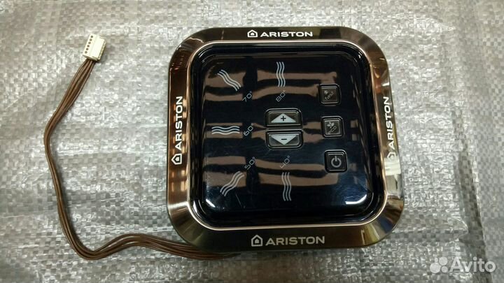 Ariston панель управления водонагревателем