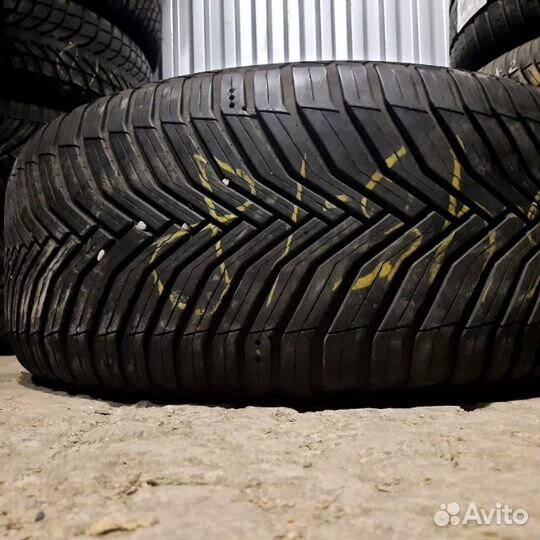 Michelin CrossClimate 2 255/45 R18 103Y