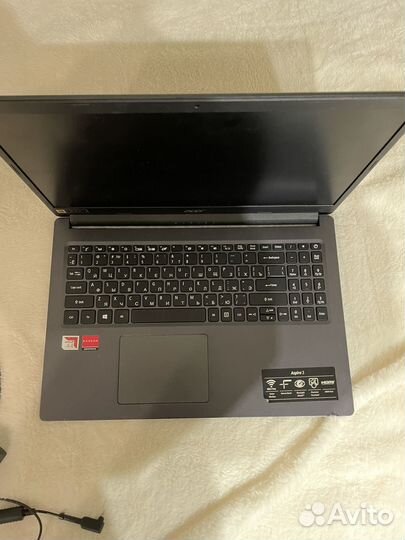 Ноутбук Acer aspire 3