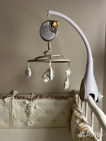 Мобиль на кроватку chicco