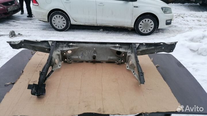 Панель передняя BMW E34 1988-1995г