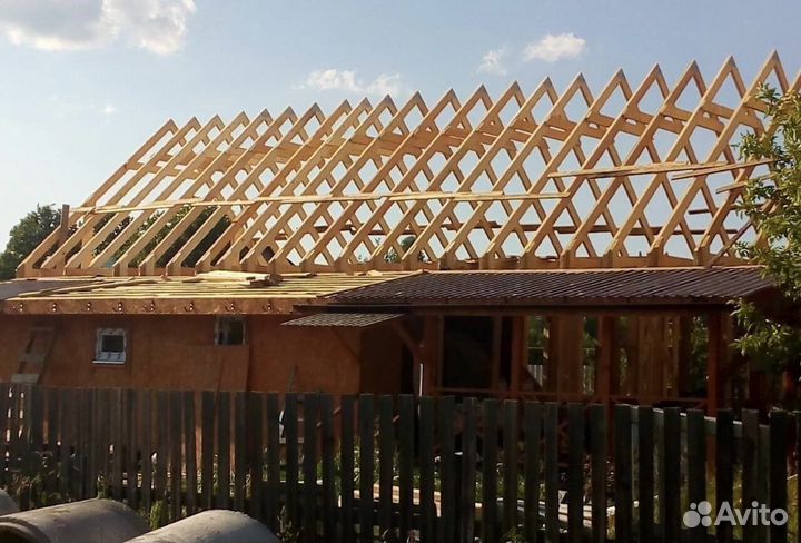 Бригада строителей