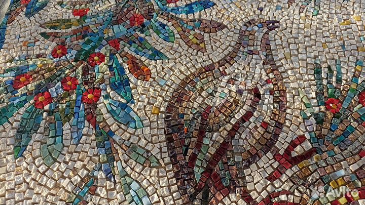 Панно из мозаики. Натуральный камень и смальта