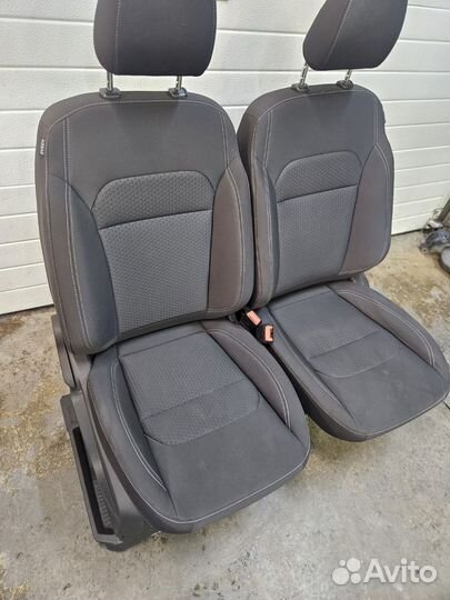 Сиденья комплект на форд куга 2