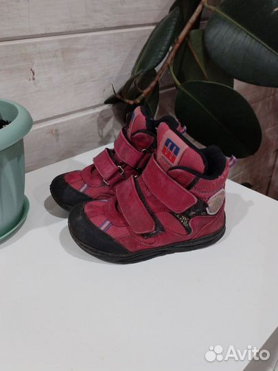 Продам ботинки для девочки Minimen