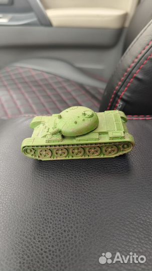 Игрушка танк СССР