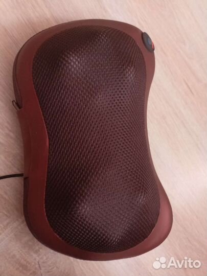 Массажная подушка для шеи