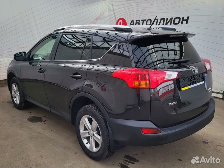 Toyota RAV4 2.0 CVT, 2014, 137 000 км