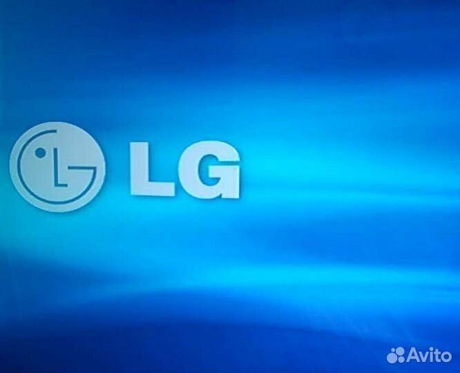 Dvd плеер с караоке LG элджи DK677X