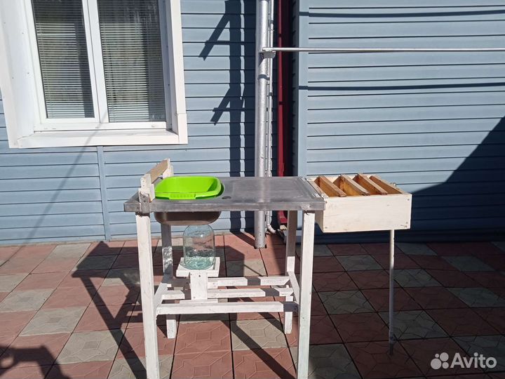 Стол для распечатки медовых рамок