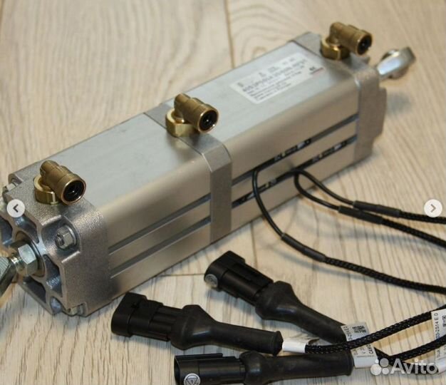 Пневмоцилиндр 40S3P050A30/60N-UA01