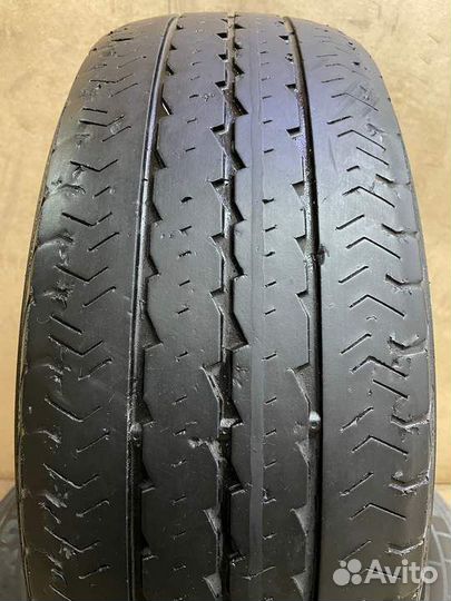 Pirelli Chrono 2 215/65 R15C 104T