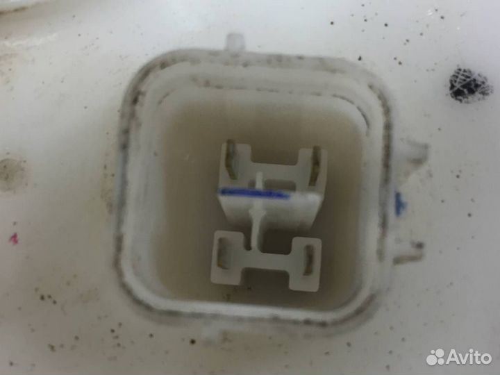 Насос топливный электрический Hyundai Solaris 2010