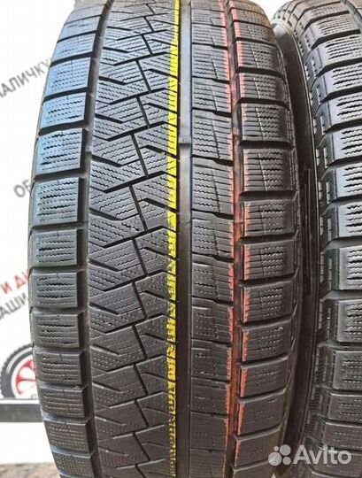 Pirelli Ice Asimmetrico 225/65 R17 98M