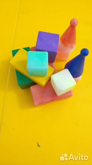 Детские строительные кубики