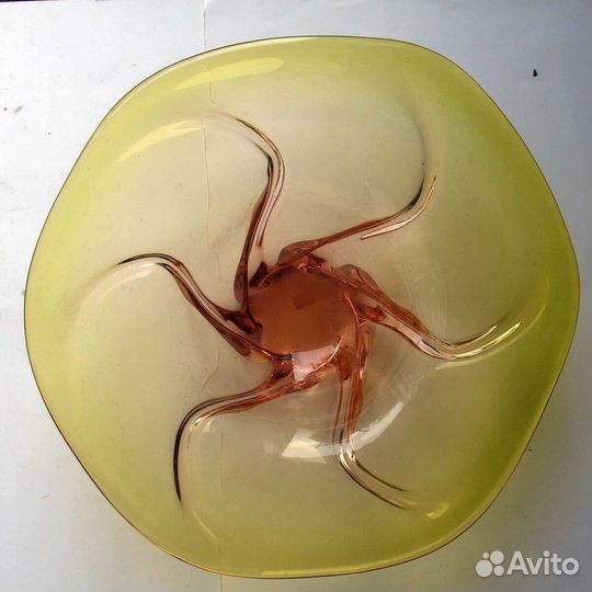 Ваза.Франция.Художественное стекло.VMC Reims