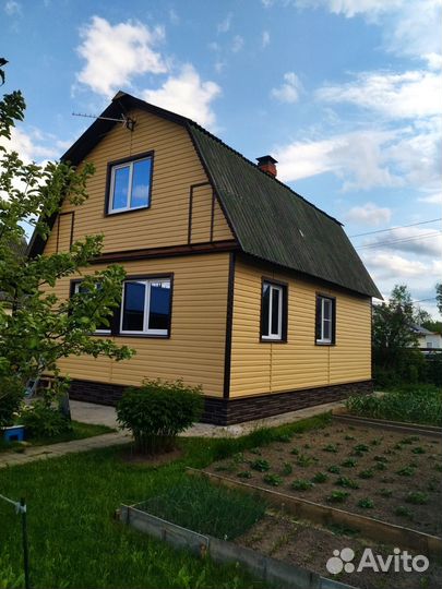 Бригада строителей