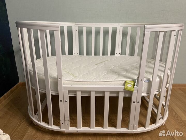 Детская овальная кроватка