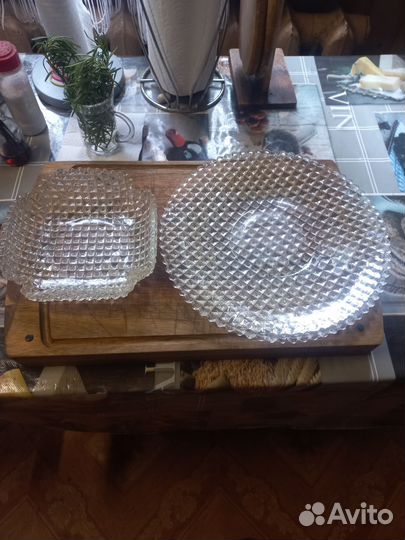 Блюдо для торта и сухарница. Стекло