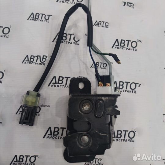 Замок стекла багажной двери hyundai 8713026000