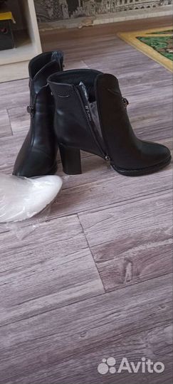 Ботильоны новые 38