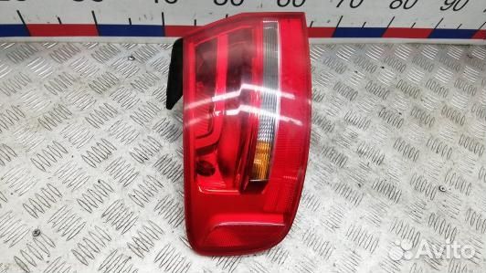 Фонарь задний левый audi A4 B8 (DEA33MX01)
