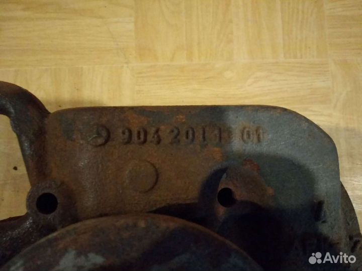 Помпа Мерседес атего