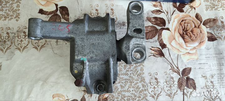 Подушка опора двигателя