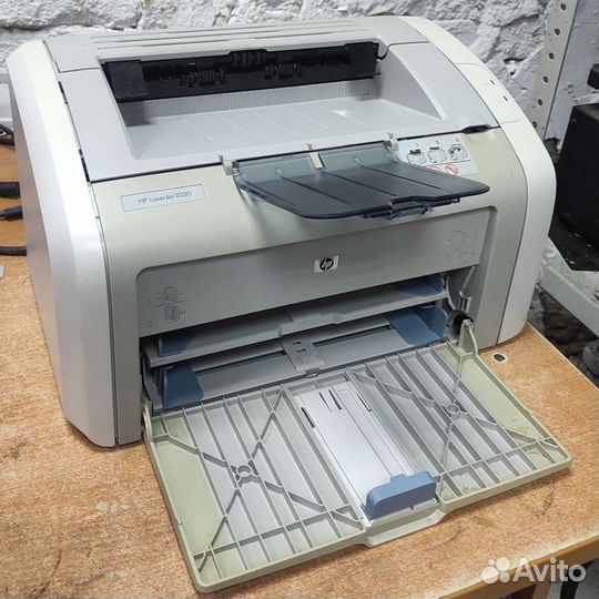 Лазерный принтер hp LaserJet 1018/1020