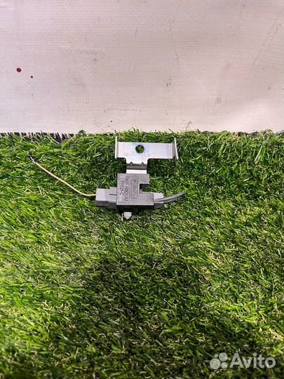 Усилитель антенны Ford Mustang 6 рест. 2018