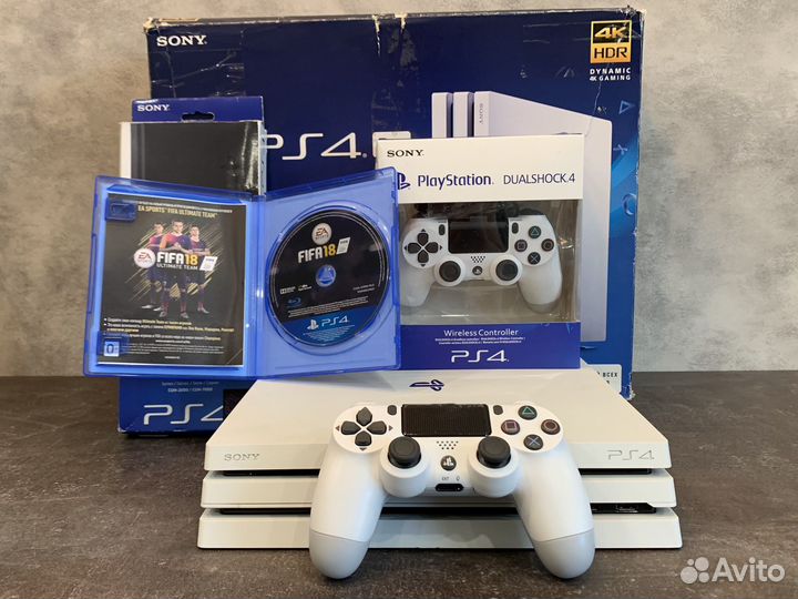 Sony PlayStation 4 Pro + 550 игр