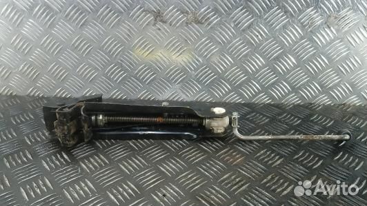 Домкрат skoda octavia A5 (1GM07VN02)