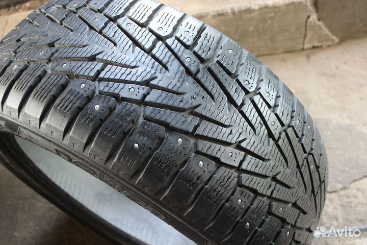 Nokian Tyres Hakkapeliitta 7 SUV 275/45 R20 110T