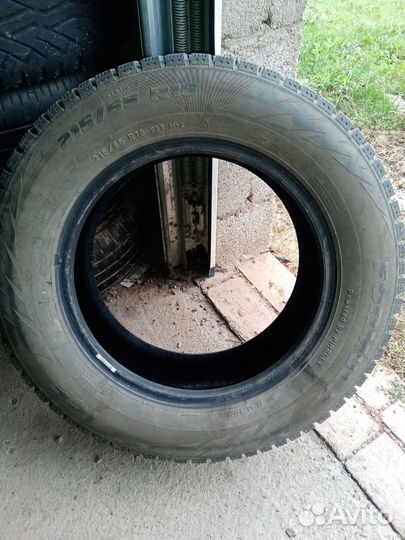 Pirelli Formula Ice 215/65 R16