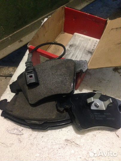 Колодки тормозные дисковые, комплект