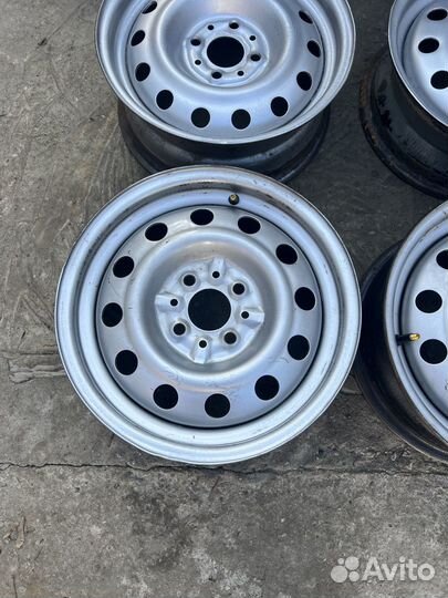 Штампованные диски Ваз Datsun 4x98 R14 Ровные