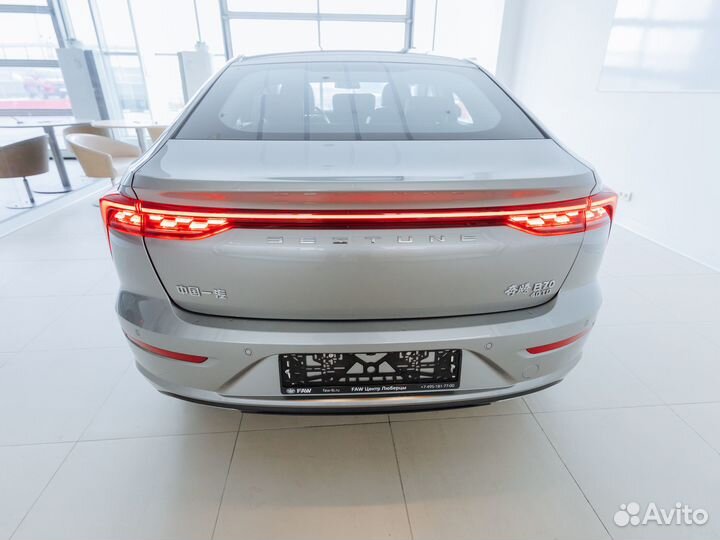 FAW Bestune B70 2.0 AT, 2023