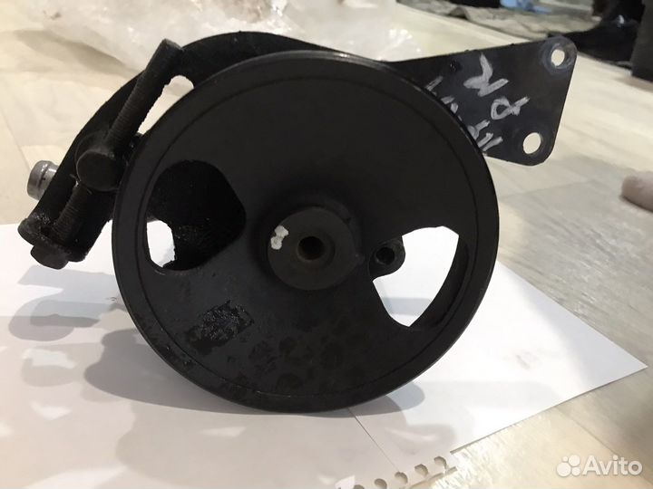 Насос гур Nissan Primera P12