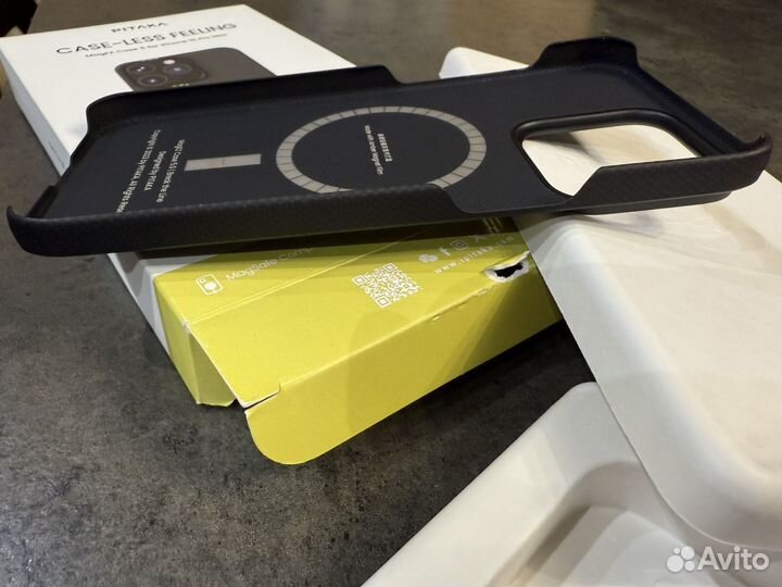 Чехол Pitaka Break the Line для iPhone 15 Pro Max