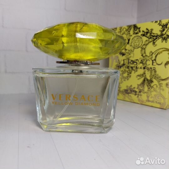 Yellow Diamond Versace