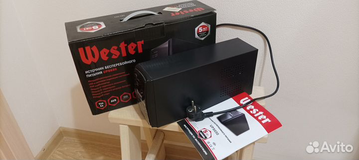 Бесперебойник / ибп wester UPS650